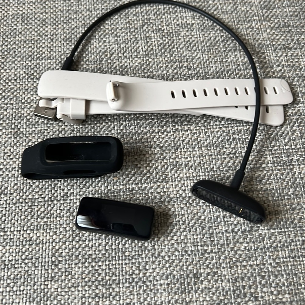 Fitbit - like new, barely used.